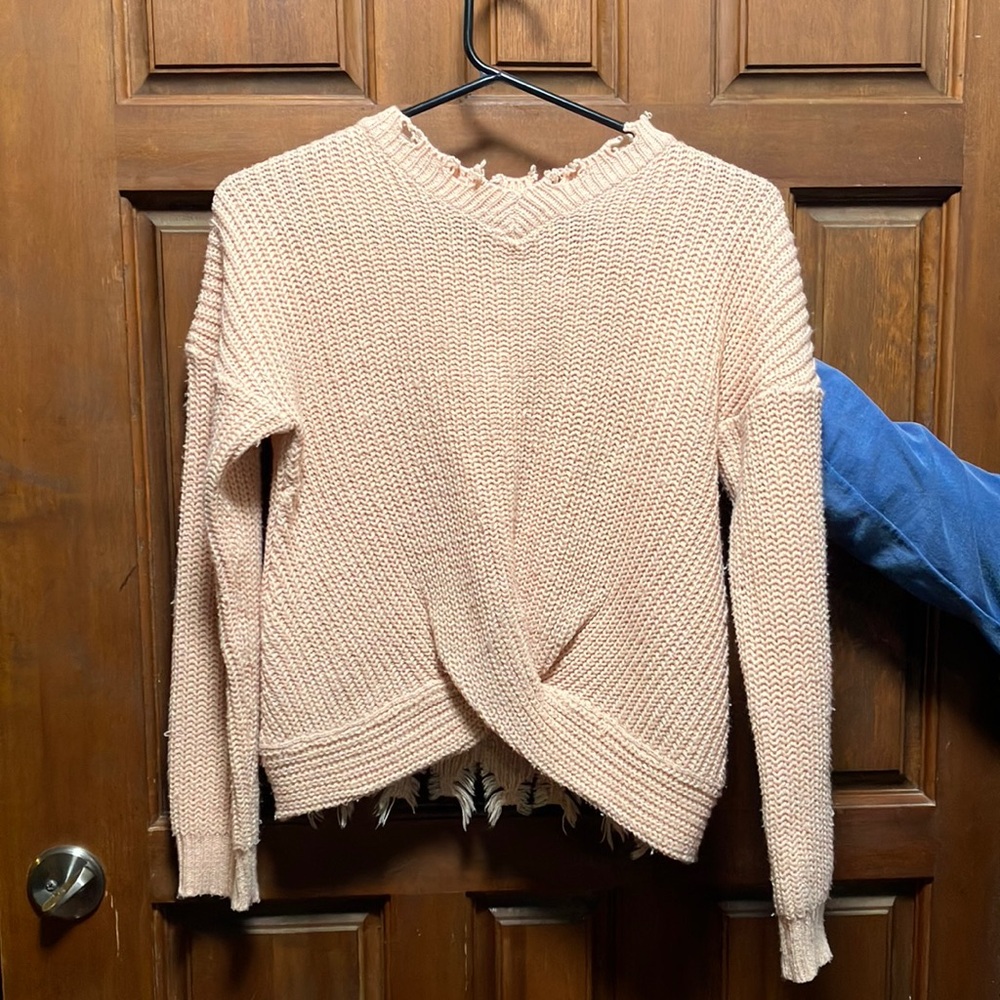 Girls daytrip sweater size large